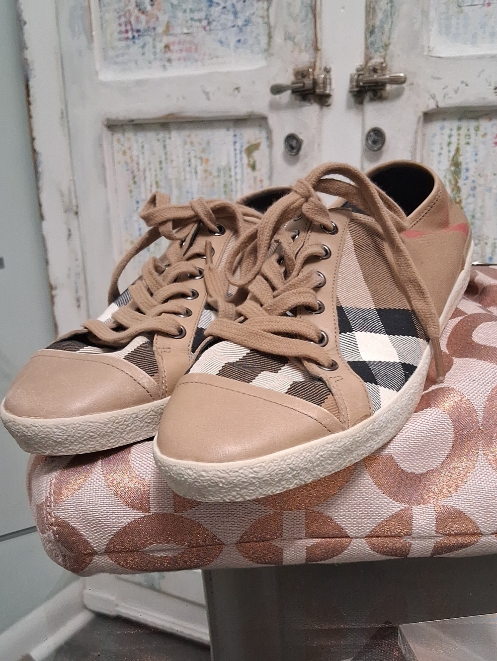 Burberry Tan Check Low-Top Lace-Up Sneakers